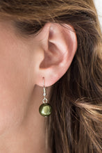 Load image into Gallery viewer, GLAM Straight! - Green Necklace