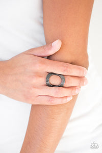 Tour de Contour - Black Gunmetal Ring