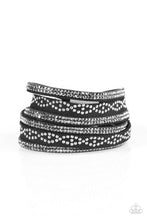 Load image into Gallery viewer, Attitude Is Everything - Black Bracelet