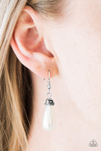 Load image into Gallery viewer, Making The World Jealous - White Earrings