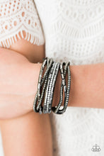 Load image into Gallery viewer, Rhinestone Riot - Green Bracelet