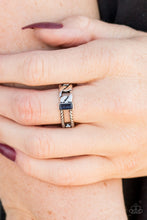 Load image into Gallery viewer, Runway Edge - Blue Ring