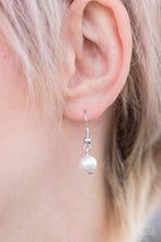 Load image into Gallery viewer, Fierce Fashion - White Necklace