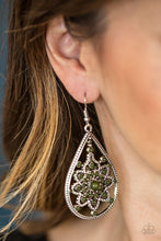 Load image into Gallery viewer, Daffodil Dreams - Green Earrings