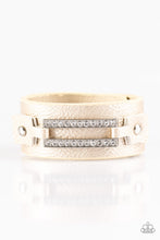 Load image into Gallery viewer, Street Glam - Gold Bracelet