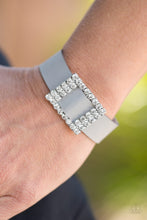 Load image into Gallery viewer, Diamond Diva - Silver Bracelet