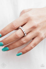 Load image into Gallery viewer, Glow Goals - White Ring