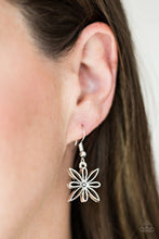 Load image into Gallery viewer, Decked Out In Daisies - Silver Necklace