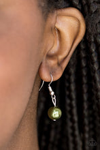 Load image into Gallery viewer, Party Pearls - Green Necklace