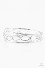 Load image into Gallery viewer, Metal Manic - Silver Set of Bracelets