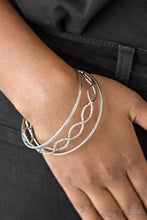 Load image into Gallery viewer, Metal Manic - Silver Set of Bracelets