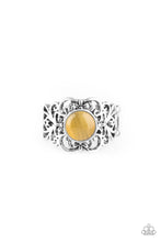 Load image into Gallery viewer, Vienna View - Yellow Ring