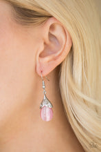 Load image into Gallery viewer, Spring Dew - Pink Earrings