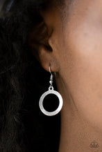 Load image into Gallery viewer, Progressively Vogue - Silver Necklace