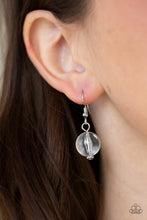 Load image into Gallery viewer, Gorgeously Globetrotter - White Necklace
