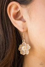 Load image into Gallery viewer, Petunia Paradise - Gold Necklace