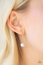 Load image into Gallery viewer, Classical Cadence - Gold Necklace