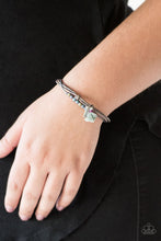 Load image into Gallery viewer, Trendsetting Technicolor - Silver Bracelet
