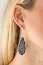 Load image into Gallery viewer, Get In The Groove - Black Earrings