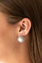 Load image into Gallery viewer, FRONTIER-Runner - White Earrings
