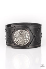 Load image into Gallery viewer, Badlands Bandit - Black Bracelet