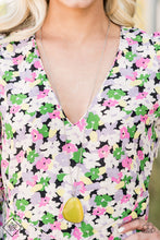 Load image into Gallery viewer, Ethereal Experience - Yellow Necklace