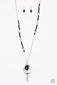 Teardroppin Tassels - Black Necklace
