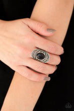 Load image into Gallery viewer, Royal Roamer - Black Ring