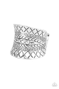 Villa Vibe - Silver Ring