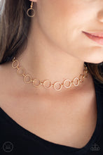 Load image into Gallery viewer, Metro Spunk - Gold Choker Necklace
