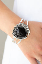 Load image into Gallery viewer, Natures Bounty - Black Bracelet