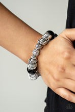 Load image into Gallery viewer, Uptown Tease - Black Bracelet