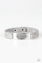 Load image into Gallery viewer, Take The LEAF - Silver Bracelet