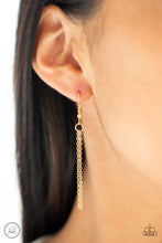 Load image into Gallery viewer, Modest Shine - Gold Choker Necklace