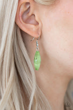 Load image into Gallery viewer, Beachfront Beauty - Green Necklace