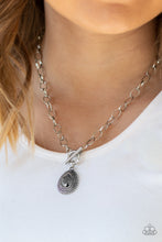 Load image into Gallery viewer, Sheen Queen - Silver Necklace
