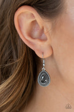 Load image into Gallery viewer, Sheen Queen - Silver Necklace