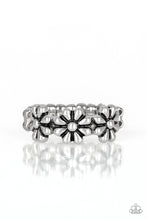 Load image into Gallery viewer, Daisy Dapper - Silver Ring