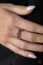 Load image into Gallery viewer, Daisy Dapper - Copper Ring