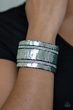 Load image into Gallery viewer, MERMAID Service - Green Bracelet
