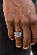 Load image into Gallery viewer, Self-Made Man - Black Gunmetal Urban Ring