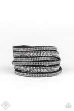 Load image into Gallery viewer, Royal Razzle - Black Bracelet