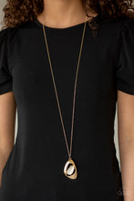 Load image into Gallery viewer, Asymmetrical Bliss - Gold Necklace