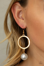 Load image into Gallery viewer, SoHo Solo - Gold Earrings