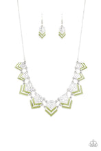 Load image into Gallery viewer, Pack Princess - Green Necklace