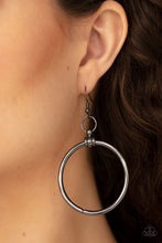 Load image into Gallery viewer, Total Focus - Black Gunmetal Earrings