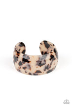 Load image into Gallery viewer, Jungle Cruise - White Bracelet