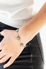 Load image into Gallery viewer, Garden Flower Grandeur - Green Bracelet