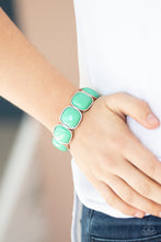 Load image into Gallery viewer, Vivacious Volume - Green Bracelet