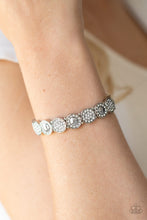 Load image into Gallery viewer, Glamour Garden - White Bracelet